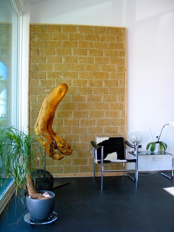 Artist'S Loft Zur Maloya Apartment Ormalingen Room photo